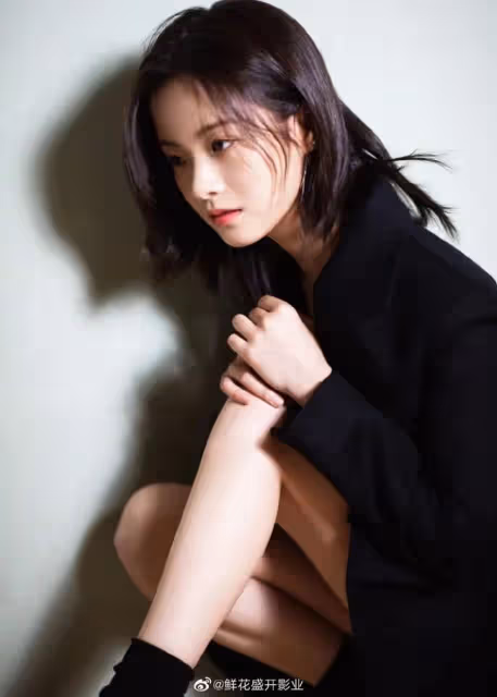 榜妹熱線 | 任嘉倫baby新戲、袁冰妍進組、鄭業成新戲、李庚希棄演《二十不惑》、程瀟資源