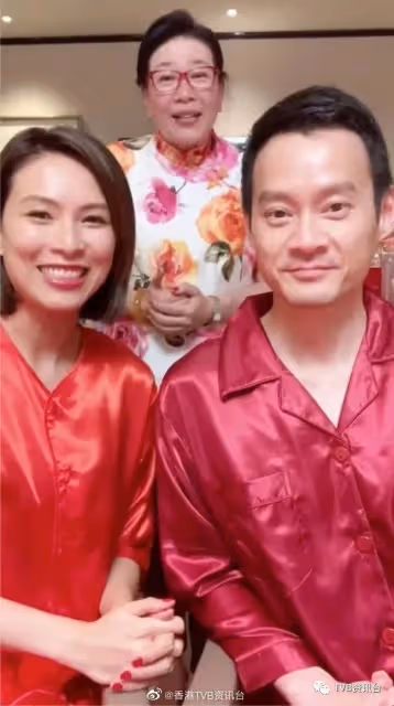 陳凱琳鄭嘉穎夫妻檔拍廣告!著情侶裝用綠幕扮去旅行一樣交足戲