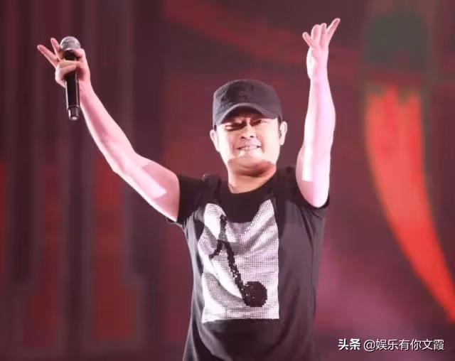 與那英老死不相往來的3位明星,一個比一個有名氣