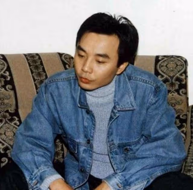 同樣是湖南衛視主持人,把何炅和汪涵放一起對比,差別就很明顯了