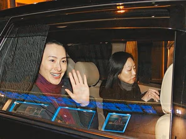 梁洛施奶奶曝光:曾拒絕母女進門,今為孫女千億家產決定萬里認親