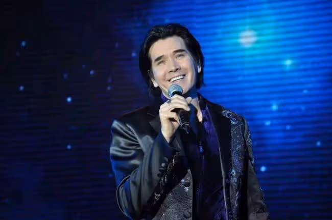 盤點上春晚一夜成名的7位明星，有人落寞，有人成了一線巨星