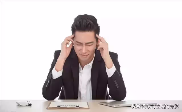 父親離世後留下了三套房,女兒想繼承財產時,卻遭到了親戚的拒絕
