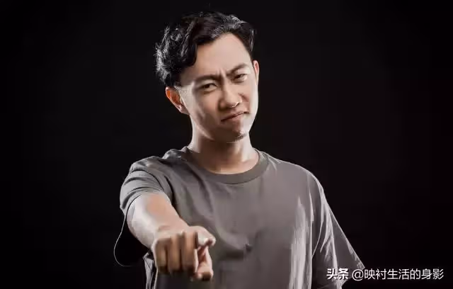 父親離世後留下了三套房,女兒想繼承財產時,卻遭到了親戚的拒絕