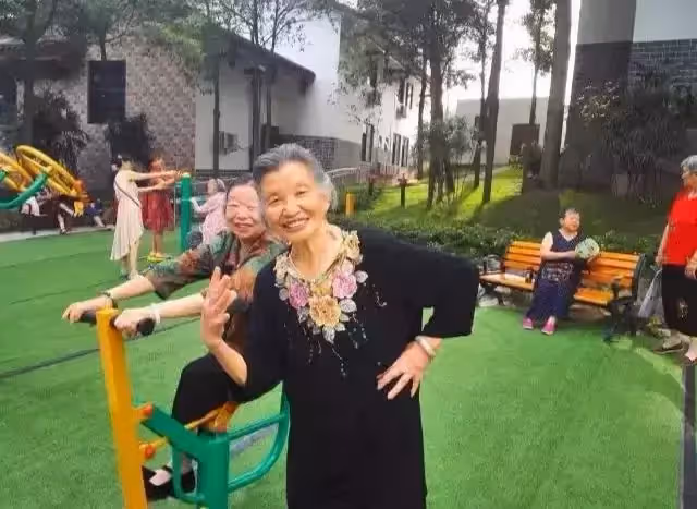 「你有什麼資格賣我女兒的房?」兒媳:看清楚,這是我的婚前財產