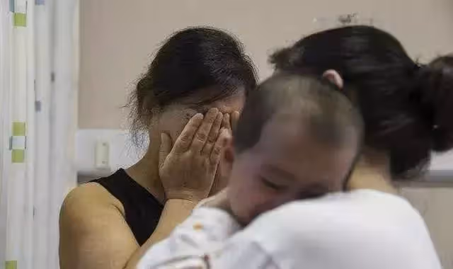 「奶奶又來假裝帶娃了」,5歲孫子的一句話,讓奶奶羞愧難當