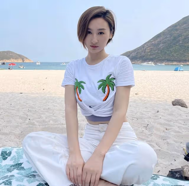 又走一個?TVB女星曬手寫日記疑默認離巢,北上發展兩個月賺7位數