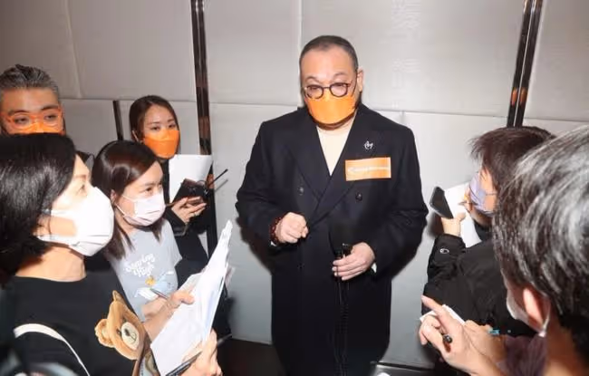 TVB激怒億萬富豪!禁止其與旗下女星合影,對方停千萬廣告費反擊