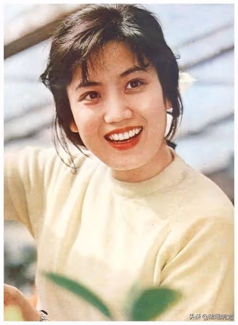 80年代國民女神李秀明:為何在演藝生涯巔峰之時,選擇去賣薯片?