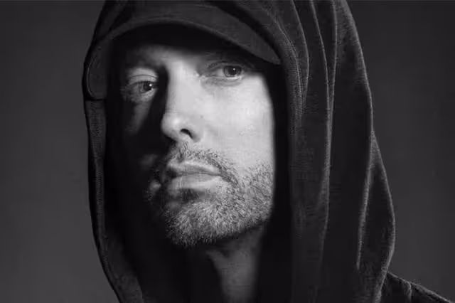 敢Diss Eminem、坐擁超模女友、轉型搖滾歌手後拿下B榜冠軍
