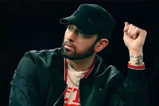 敢Diss Eminem、坐擁超模女友、轉型搖滾歌手後拿下B榜冠軍