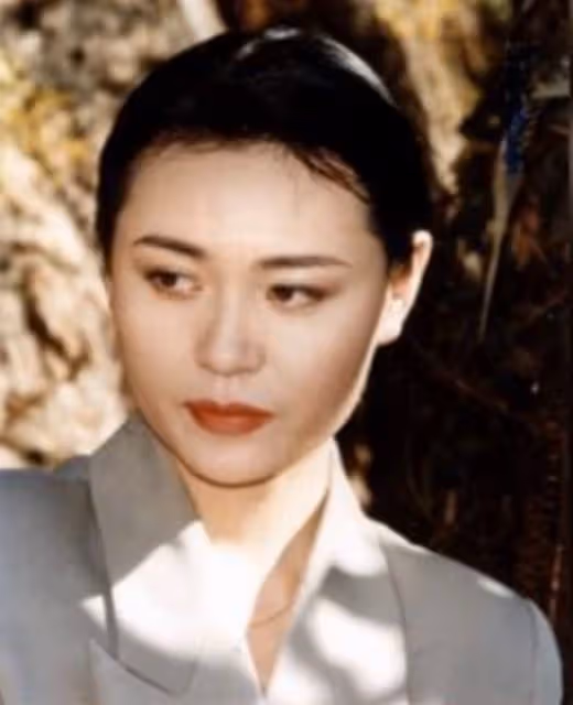 影視劇反派年輕時有多美?容嬤嬤無濾鏡也好看,鍋姨不輸港圈女神