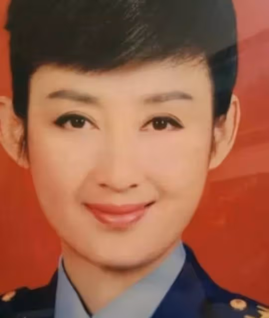 影視劇反派年輕時有多美?容嬤嬤無濾鏡也好看,鍋姨不輸港圈女神