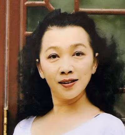 影視劇反派年輕時有多美?容嬤嬤無濾鏡也好看,鍋姨不輸港圈女神