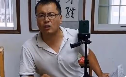 「優秀萌娃」王大藝:因班主任老爸漲粉七百萬,後榮登央視舞台