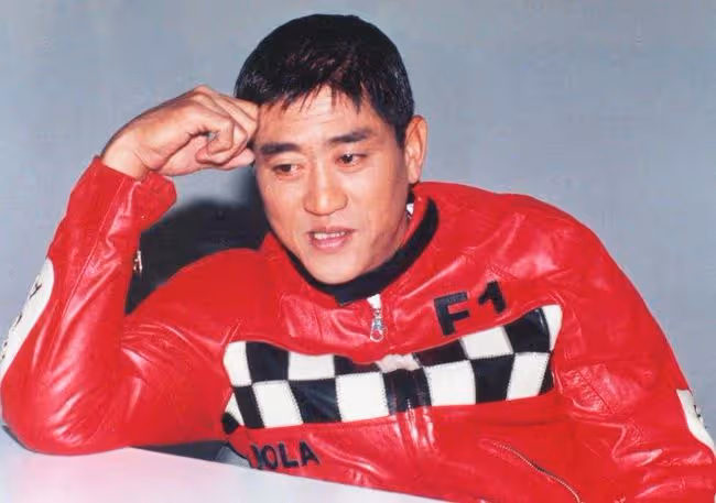 柯受良去世18年！兒子遺憾無法盡孝道，想重返校園完成老爸心愿
