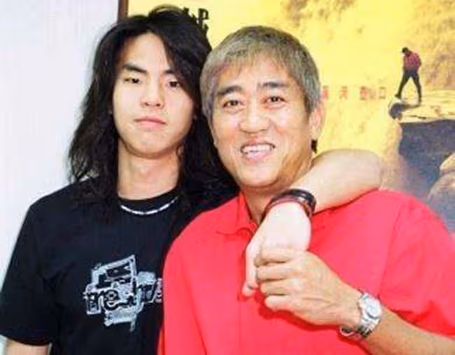 柯受良去世18年！兒子遺憾無法盡孝道，想重返校園完成老爸心愿