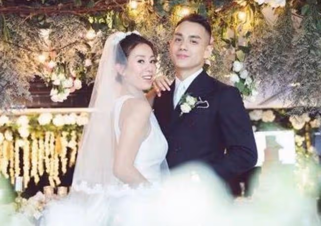 三年抱倆！38歲梁靖琪宣布二胎懷男孩，豪門夢碎後嫁小8歲高富帥