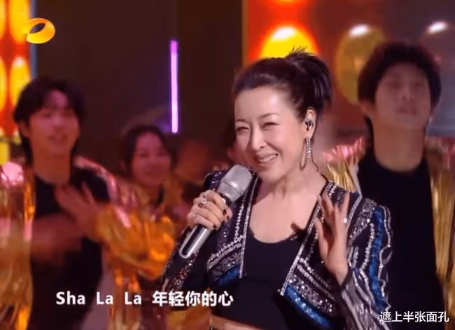 49歲歌手孫悅亮相湖南春晚,連唱五首歌狀態太好,卻被指假唱整容