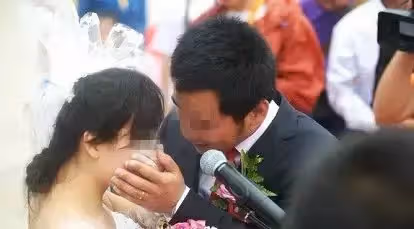結婚第二天,沒起床被婆婆打進醫院,檢查報告一出,婆婆傻住