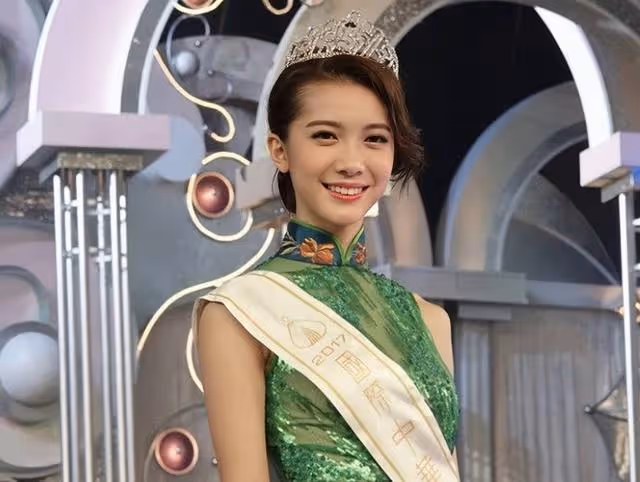 恭喜!TVB前女星姐姐風光出嫁,一家三姐妹都是美人胚子顏值高