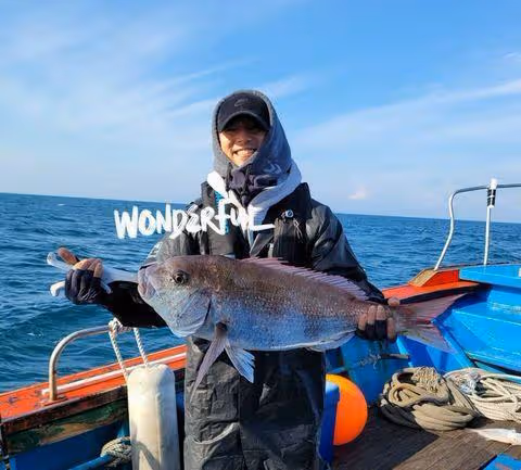 孔劉合體李棟旭海釣,2人並肩燦笑好帥氣!死鬼CP售後服務狂撒糖