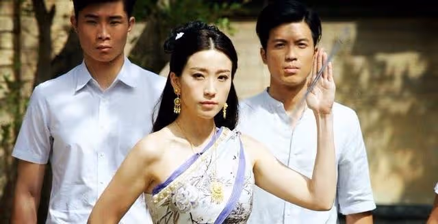 演技大爆發!TVB女星新劇做打女英姿颯爽,成功擺脫「花瓶」稱號