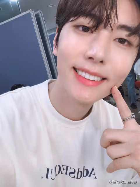 男團SF9醜聞不斷:金輝映姜澯熙違規泡吧被抓,李在允簽售切小窗