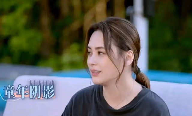 女星阿嬌透露童年遭遇,提及過去一度哽咽落淚,說出不合群原因
