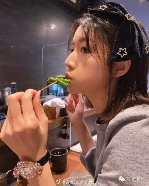 當胡鴻鈞不存在!蔡思貝余德丞「情侶」關係浮面