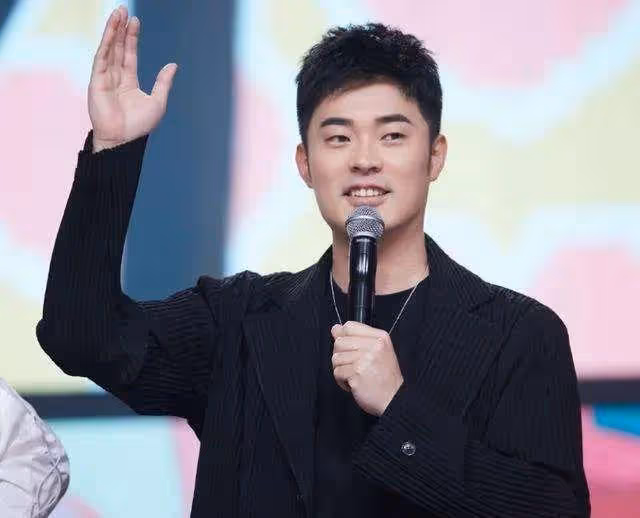 被曝出軌後,陳赫依舊混得風生水起:他被原諒,不是沒有理由的