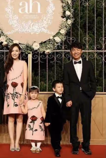 7年前參加黃曉明婚禮的嘉賓,5對都離婚了!王寶強的婚姻最受非議