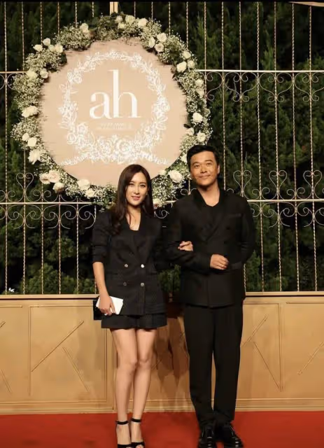 7年前參加黃曉明婚禮的嘉賓,5對都離婚了!王寶強的婚姻最受非議
