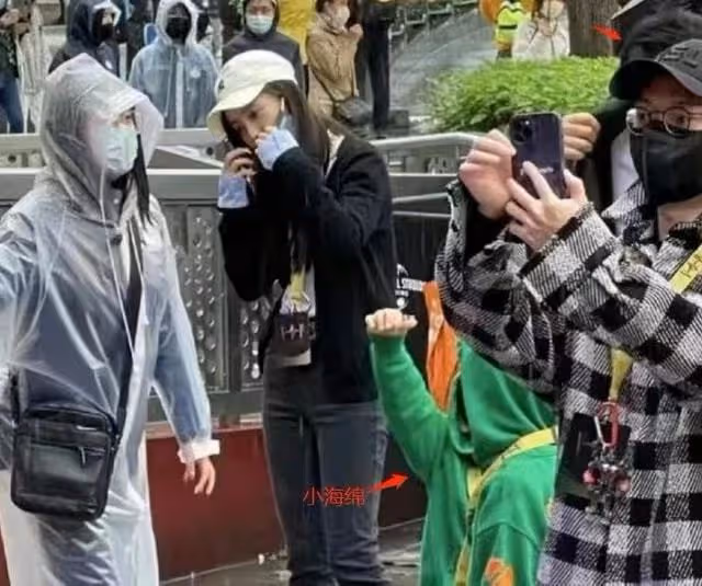 黃曉明離婚引出4大疑點!baby多次暗中撒糖,公開戴婚戒被指戲多