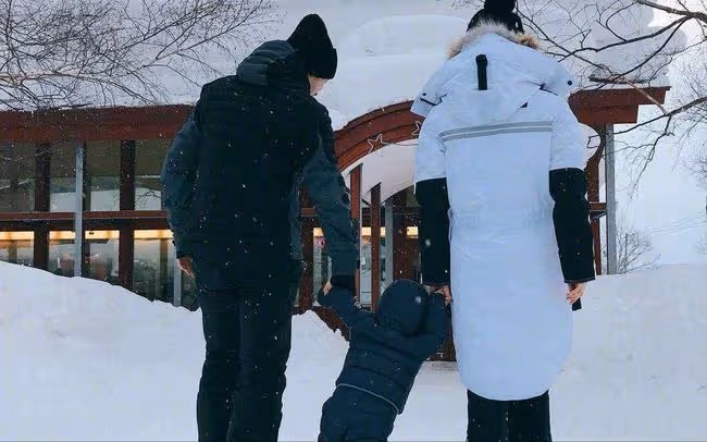 真離了!黃曉明楊穎結束7年婚姻,將共同撫養兒子,情變早有預兆