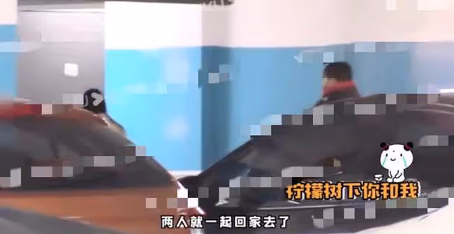 24歲星二代疑曝戀情,親吻清秀美女同回住處,兩人當眾摟抱不撒手