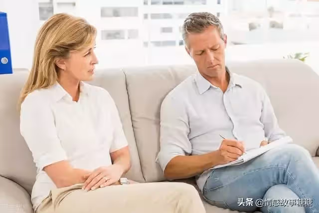 老公,我們全家決定把你的工資給我弟交房貸,你爸媽退休金挺高