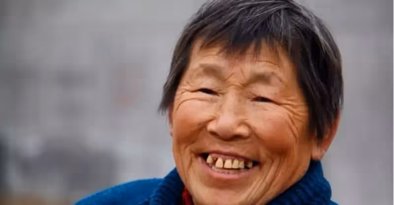 67歲老人：在兒子家當免費保姆孫女的話讓我驚呆，看來是我錯了