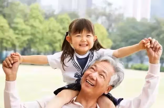 沒有兒子緣!農村夫妻「連生8個女兒」淪為全村笑柄 20年後成功「逆襲」:懂得孝順才是好孩子