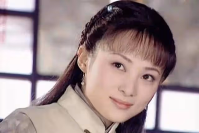 年過40女星今昔顏值對比:蔣勤勤越老越凶,更多的是越來越溫柔