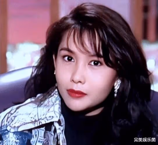 邱淑貞18歲二女兒罕露面,素顏出鏡五官精緻,繼承媽媽高顏值