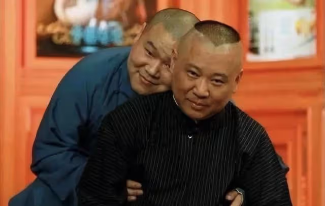 郭德綱徒弟怎麼給他拜年?能上門的上門,太遠的沒有要求