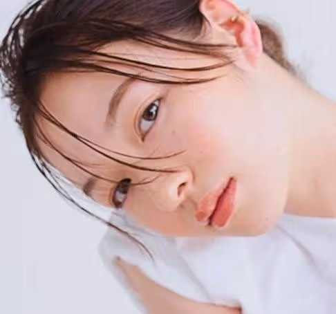 日本可愛模特：森絵梨佳