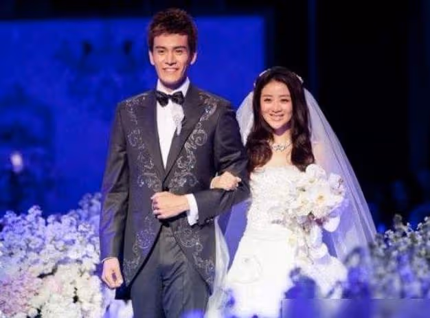 娛樂圈5對低調幸福的夫妻,每一對都是典範,結婚最長的已經15年