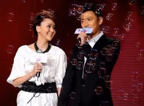 娛樂圈5對低調幸福的夫妻，每一對都是典範，結婚最長的已經15年