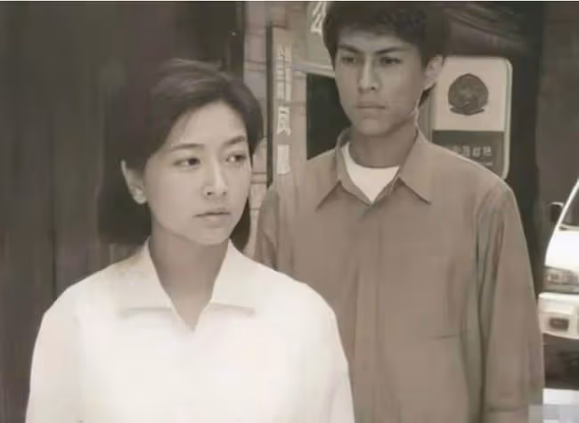 娛樂圈5對低調幸福的夫妻，每一對都是典範，結婚最長的已經15年