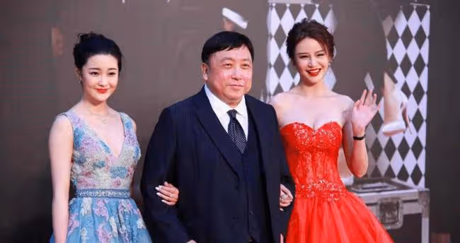 再見了,王晶,再見了,晶女郎,中國已迎來「新港片」時代