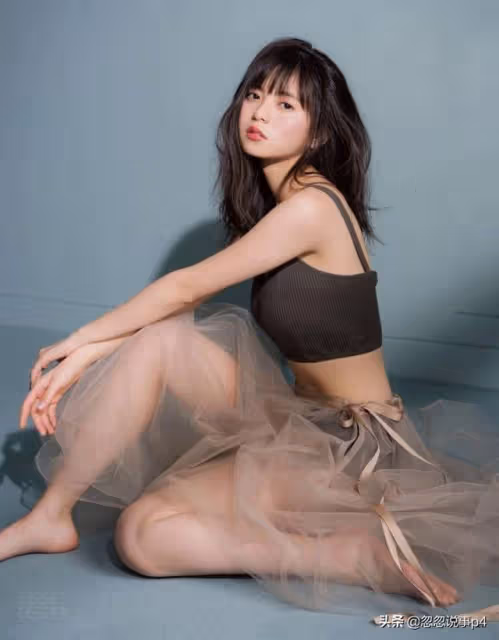 日本四千年一遇的美少女，小臉僅有18厘米的女星-齋藤飛鳥