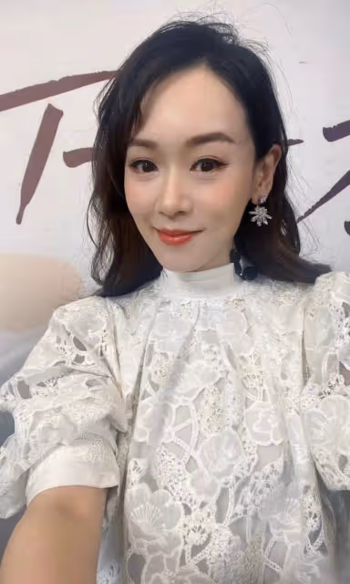 43歲港姐內地過年!與兩娃分隔兩地,做義工為廣州獨居老人送年貨