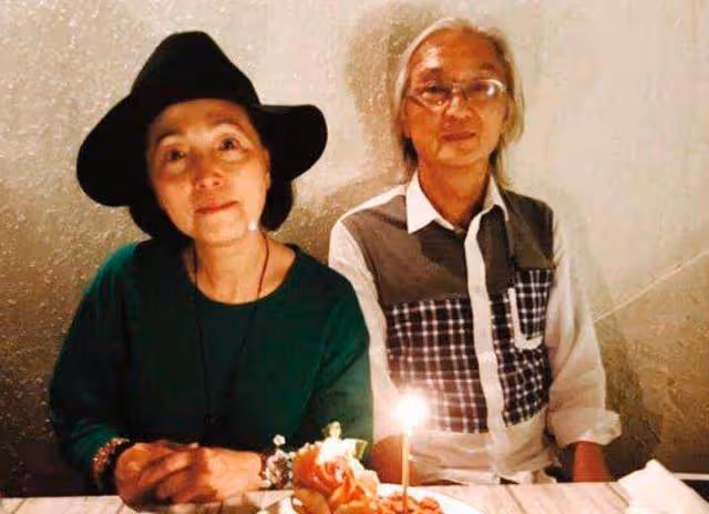 58歲苑瓊丹成商界強人,投資多個行業,與陳浩民開100家牛雜店